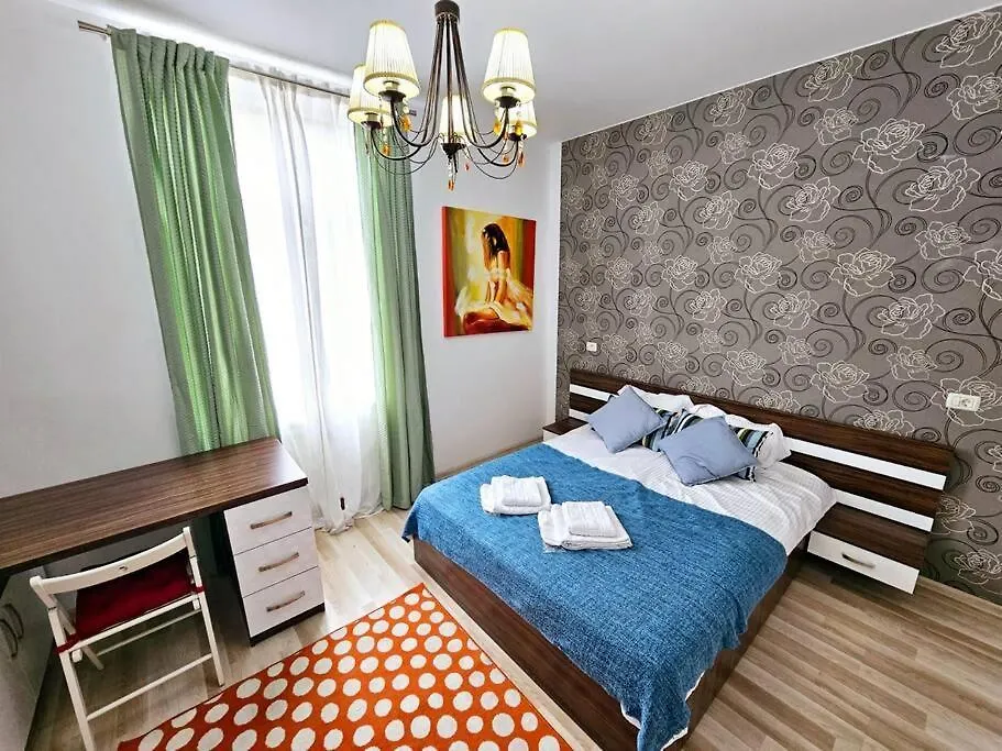 Apartment Downtown, Close To Old Town, Family Friendly - Ivo10 Bucharest Romania