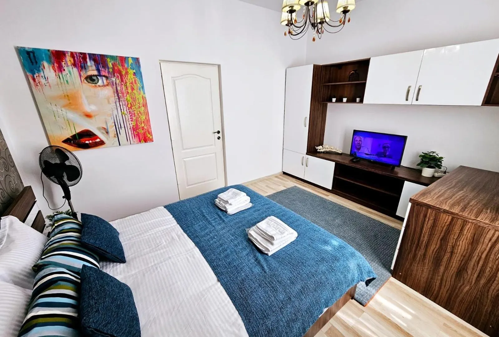 Downtown, Close To Old Town, Family Friendly - Ivo10 Bucharest 0*,
